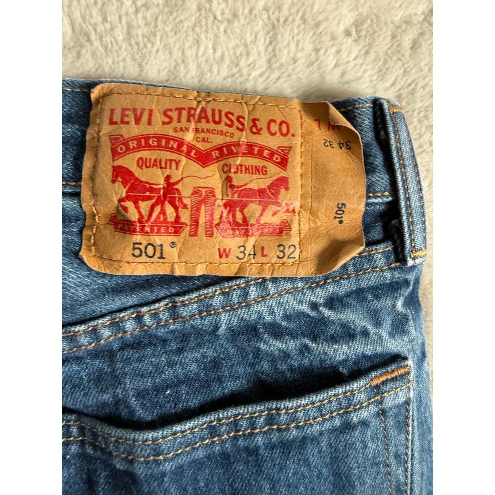 Levi's 501 34x30 Acid Washed Jeans - Picture 2 of 9